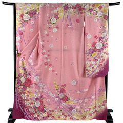 振袖 やまと扱い 金彩 紋意匠 身丈162cm 撥水加工済 HKT162 - メルカリ