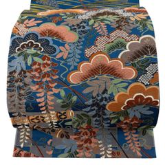 白菊尽くしに金霞流れる山口弘射菱取木春菊 六通袋帯 落款あり 唐織