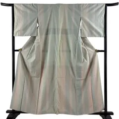 紬 身丈158cm 裄丈64cm M 袷 縞 薄緑 正絹 秀品 【中古】のサムネイル