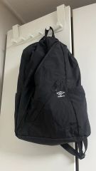 UMBRO ナップサック 廃盤品 - メルカリ
