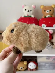 カピバラのぬいぐるみ