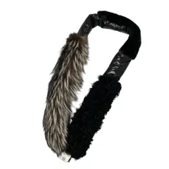美品 MONCLER モンクレール SCIARPA ミックスファー ドッキング ダウンマフラー ブラック レディース 古着 中古 USEDのサムネイル