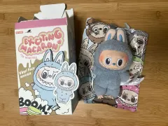 ポップマート ラブブ マカロン シーソルト ココナッツ キーホルダー