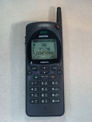 DoCoMo P205 HYPER 携帯電話 本体 ブラック - メルカリ