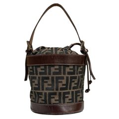 ベテイユミ様専用 希少モデル FENDI ズッカ柄 巾着型ショルダーバッグ