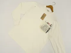 メンズ 訳あり未使用品 t・A・I 洗える長袖 クルーネック カットソー L オフホワイト地 ブラック×レッド 英字＆建物プリント