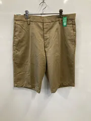 タ442⚫︎DOCKER’S⚫︎ドッカーズ⚫︎パンツ⚫︎ショート⚫︎綿100%⚫︎メンズ⚫︎size 34×30⚫︎ベージュのサムネイル
