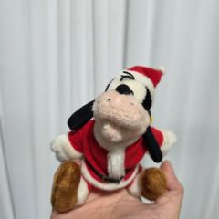 ディズニーストア 2014 クリスマス グーフィー ぬいぐるみ