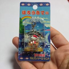 ご当地ハローキティちゃん【北海道限定】着ぐるみ銀ぎつね - メルカリ