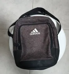 アディダス Adidas オーガナイザー ミニ クロスバッグのサムネイル