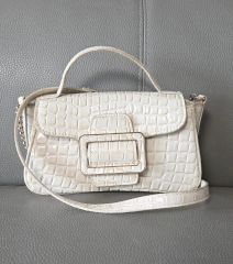 COACH クロコ型押し ハンドバッグ アイボリー - メルカリ