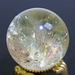 ファントム水晶　台座付き ファントム水晶 台座付き - メルカリ