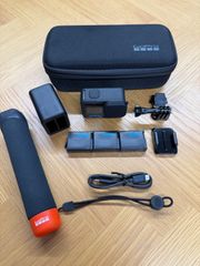 美品！ GoPro12hero/バッテリー2個/水中撮影用カバー/sdカード - メルカリ