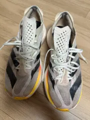 アディダス プロ3 ランニングシューズ