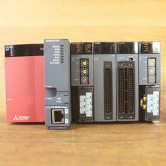 シーケンス Q173DSCPU ＋サーボモーター セット 動作保証 - メルカリ