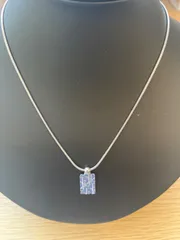 Christian Dior（クリスチャンディオール）Diorロゴ　トロッター柄　ラインストーン　ネックレス