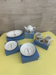 리유스의 사카이 다카사키점 THE MACMILLAN ALICE(이상한 나라의 앨리스) 식기＆찻주전자 세트 신품 미사용품