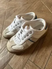 ZARA ザラ キッズ スニーカー 26サイズ 状態良し