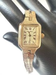 スイス ヴァロリ·ジュネーブ手巻腕時計 希少品 稼働 金メッキ 