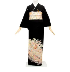 礼装用　黒留袖　金駒刺繍流水に松竹梅　着物単品　【結婚式、披露宴などの祝い事に】旧レンタル商品