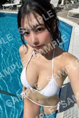M1189】AI美女 A4ポスター グラビア 美人 かわいい - メルカリ