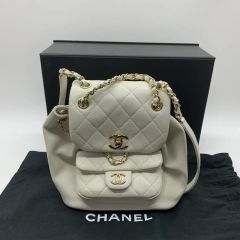 新品未使用26P シャネル バックパック ショルダーバッグ キャビア 