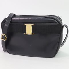◇極美品◇フェラガモ ヴァラ クロスボディバッグ ブラック ゴールド