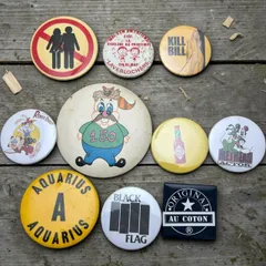 ビンテージ 缶バッジ 広告 バンド ムービー セクシー アメカジ 70s ~ 80s 90s 00s 0508Y 古着 ビンテージ used vintage 雑貨 小物 プレゼント p10のサムネイル