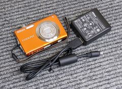 C [Power confirmed, lens error, junk item] Nikon COOLPIX S3000 Orange I→C-2.0-2.0