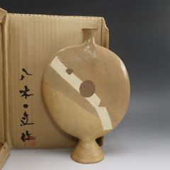 八木一夫作　鉄象嵌花入れ 八木一夫作 鉄象嵌花入れ - メルカリ