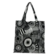 marimekko(マリメッコ) トートバッグ - 白×黒 フラワー(花) コットン