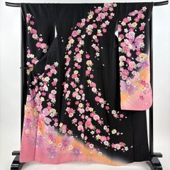 振袖 黒ピンク 桜吹雪 手鞠 金彩 - メルカリ