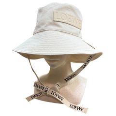LOEWE ロエベ フィッシャーマンハット キャンバス ソフトホワイト 57
