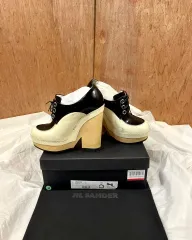 Jil Sander ジルサンダー ブラック アンド クリーム ツートン フラットフォーム レースアップ シューズのサムネイル