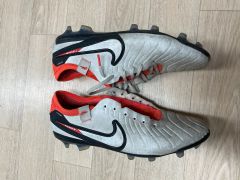 レア ナイキ ティエンポ ロナウジーニョ サッカー フットサル シューズ
