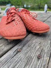 オレンジ サッカーシューズ フットサルシューズ スタッズシューズ