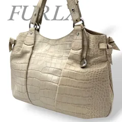 【B5297】 FURLA フルラ トートバッグ レザー クロコ型押し 肩掛け マグネットホック 大容量 A4可 ベージュ ロゴチャーム