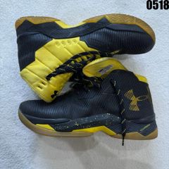 Under Armour バスケットボールシューズ 黒/黄緑 - メルカリ