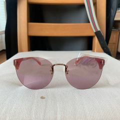 希少】GUCCI グッチ サングラス GG0246SA ピンク - メルカリ