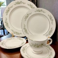 ❤ Noritake カリフパレスティーカップペア&ストレーナ＋ケーキ皿