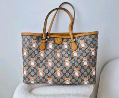美品GUCCI グッチ EXO KAIコラボ GGスプリーム テディベア バッグ