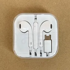 新品・未使用　iPhone　有線イヤホン　重低音　クリア通話　Bluetooth 不要　type-c　タイプC　マイク付き　USB-C　イヤフォン　通話可能　音量調整　iPhone/ Android 対応　メンズ レディース　（純正品質）
