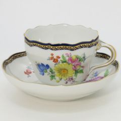 セーブル Sevres 1771年 ブイヤール 金彩花絵 カップ＆ソーサー - メルカリ