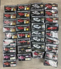 トミカプレミアム　34台　まとめ売り　箱潰れ　ジャンク品　26WK0891のサムネイル