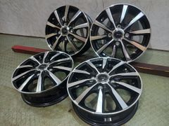 TOYO winter TRANPATH TX 215/60R17 17インチ スタッドレス 4本 2025年 TOYO winter TRANPATH TX 215/60R17 17インチ スタッドレス 4本 2025年