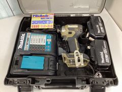 Makita インパクトドライバー TD173DグラインダーGA404DN18v - メルカリ
