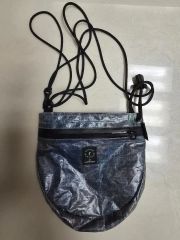 fotus フェトウス FOTUS ショルダー ポーチ シルバー - メルカリ