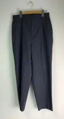 【GU】テーパードパンツ　サイズSのサムネイル