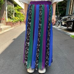 新品：MEDI ROENTGEN FLOWER PLEATS SKIRT アメリ - メルカリ