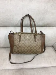 COACH シグネチャー ショルダ—バッグ ブラウン クロスバック